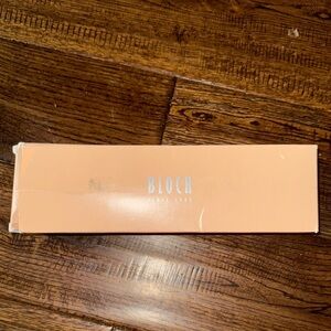 NWT BLOTCH Peach Shoe Size 6C